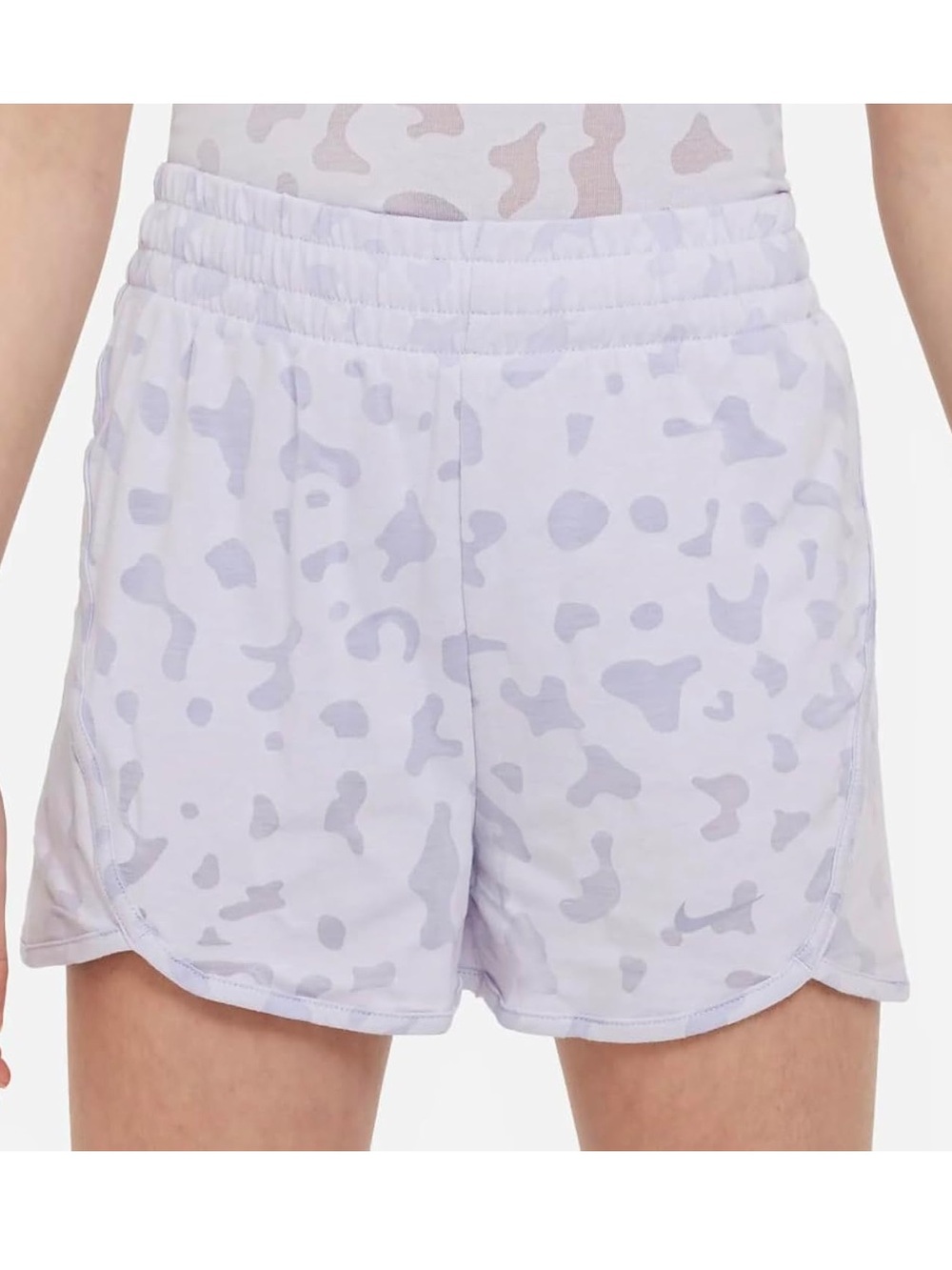 Nike Girls High-Waisted Training Shorts size medium